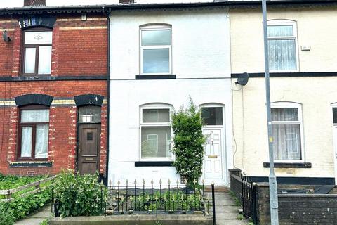 2 bedroom terraced house to rent, St. Annes Street, Bury