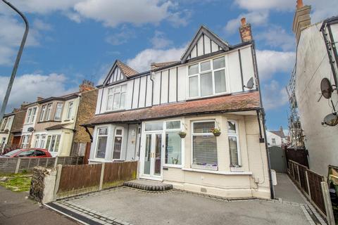 3 bedroom semi-detached house for sale, West Road, Shoeburyness SS3