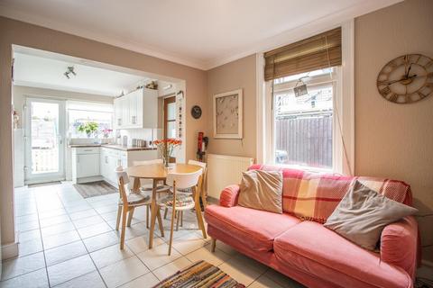 19 West Road, Shoeburyness, Southend-on-sea, SS3 9DR