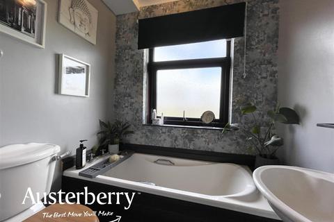 52 Sutherland Avenue, Stoke-on-trent, ST3 4EQ