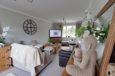 4 bedroom end of terrace house for sale, Ripon Road, Stevenage SG1