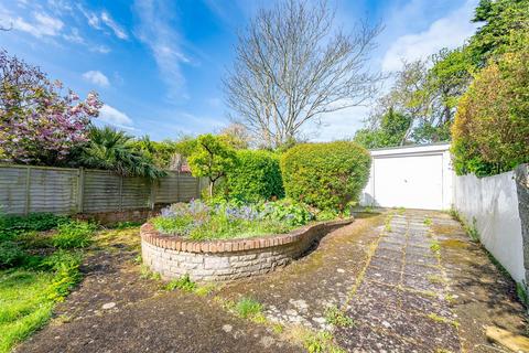 3 bedroom semi-detached house for sale, Broomfield Avenue, Telscombe Cliffs, Peacehaven