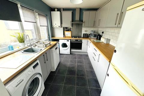 57 Cleviston Park, Llangennech, Llanelli, SA14 9UP