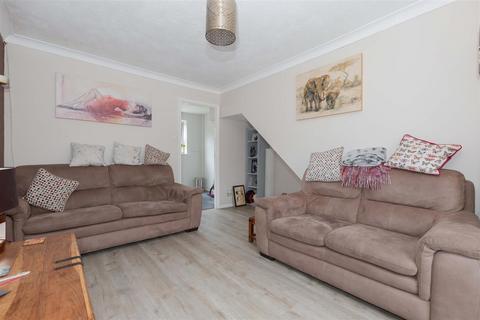 2 bedroom end of terrace house for sale, Bridgnorth Close, Worthing
