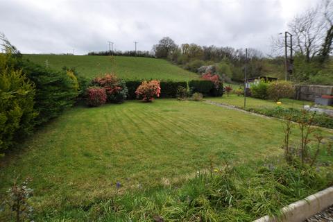 3 bedroom semi-detached house for sale, Cwmdyfran, Bronwydd Arms, Carmarthen