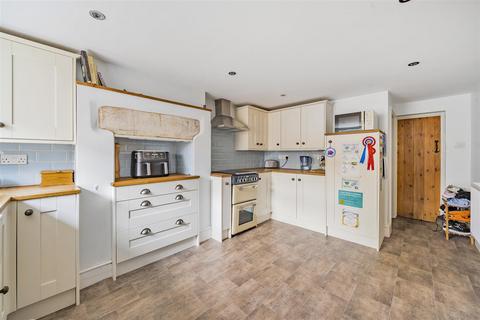 3 bedroom detached house for sale, Stamages Lane, Painswick