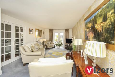 Lilly Cottage Hewell Lane, Redditch, B97 6QH