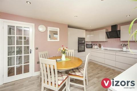 Lilly Cottage Hewell Lane, Redditch, B97 6QH