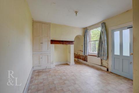 4 bedroom semi-detached house for sale, Millicent Road, West Bridgford, Nottingham