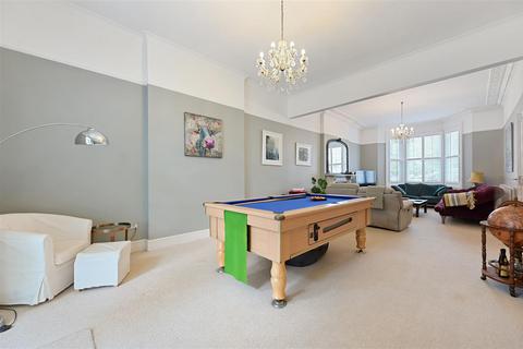 65 Manor Road, Wallington, SM6 0DE