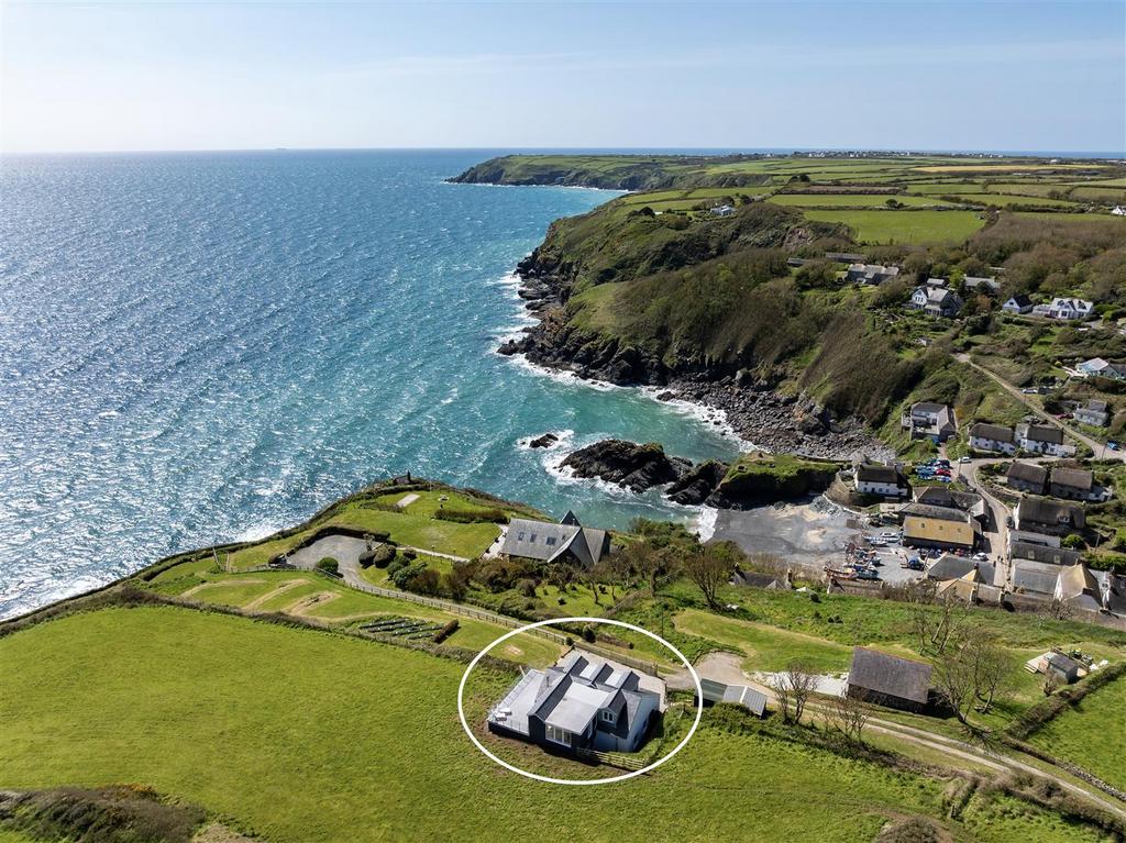 Cadgwith Lizard Peninsula South... 5 bed detached house for sale