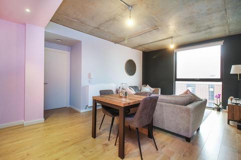 2 bedroom flat to rent, Duke Street, Smiths Dock, North Shields