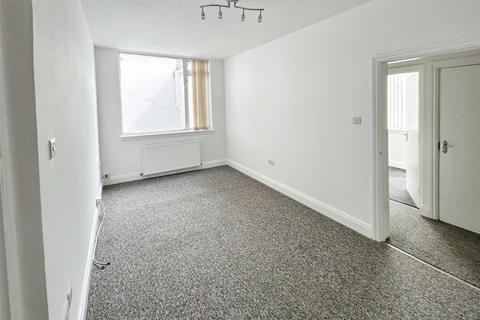 2 bedroom flat for sale, Richmond Street, Herne Bay