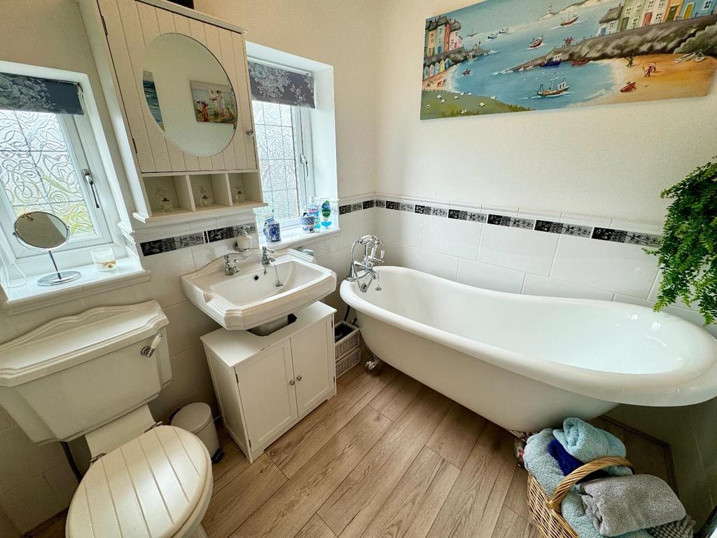 Family bathroom