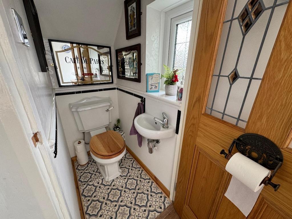 Downstairs toilet