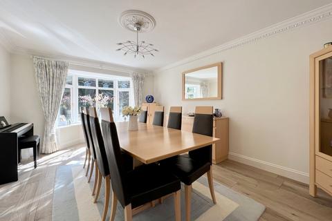 3 Elgin Road, Bournemouth, BH4 9NL