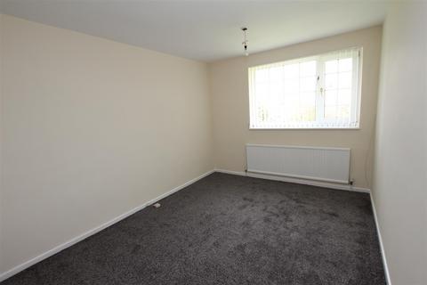 3 bedroom mews to rent, Millstone Road, Bolton BL1