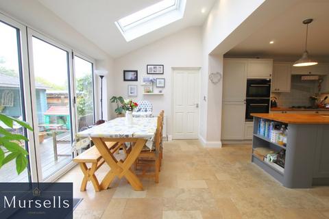 3 bedroom detached house for sale, Scutts Close, Poole BH16