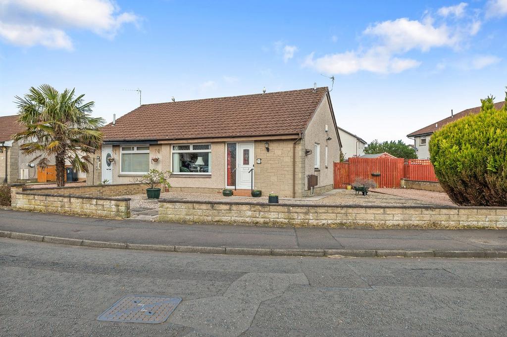 Chambers Drive, Carron, Falkirk, FK2 2 bed bungalow - £157,500