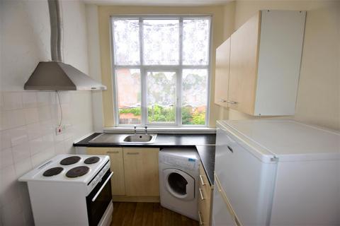1 bedroom flat to rent, Bramley Road, Leicester, LE3