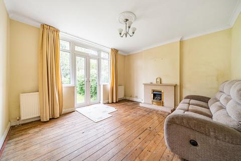 150a Rydal Drive, Bexleyheath, DA7 5DQ