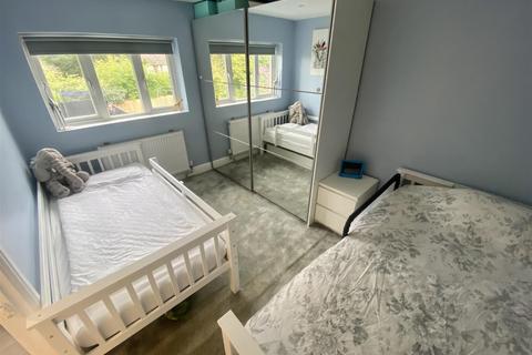 46 Maple Springs, Waltham Abbey, EN9 3LL