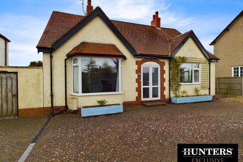 6 bedroom detached house for sale, Muston Road, Filey