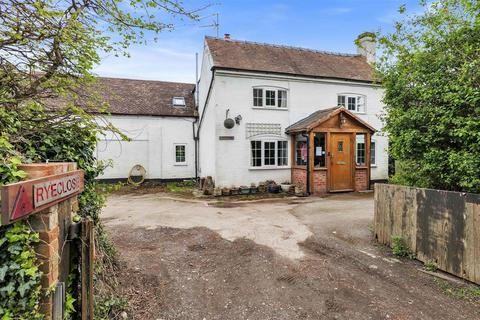 4 bedroom detached house for sale, Kings Coughton, Alcester with Annexe