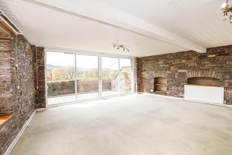 4 bedroom link detached house for sale, Cradoc Road, Brecon, LD3