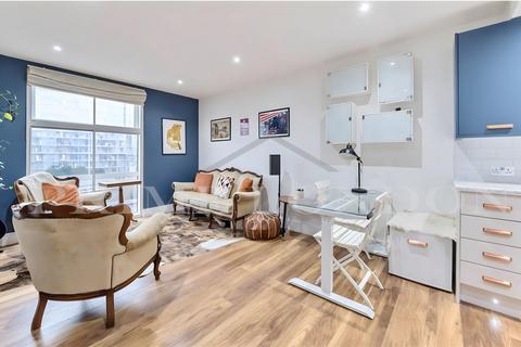 1 bedroom apartment for sale, Warwick Building, Chelsea Bridge Wharf, Battersea