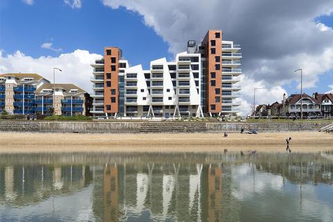 3 bedroom apartment for sale, THE LEAS, Chalkwell