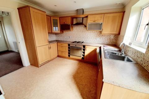 2 bedroom bungalow to rent, Briar Close, High Street, Elkesley, DN22 8BP
