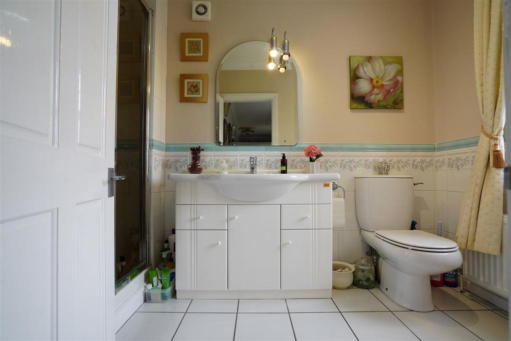 TMLshower room2.JPG