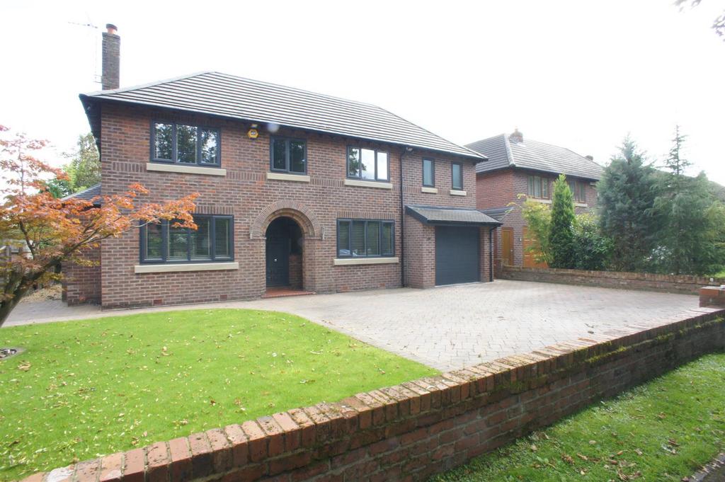 Culcheth Hall Drive, Culcheth... 5 bed detached house £2,500 pcm (£