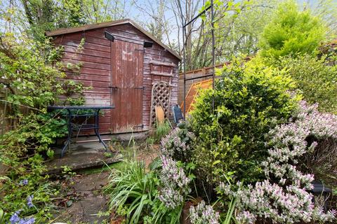 6 Challenger Close, Ledbury, HR8 2PW