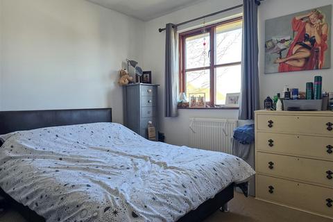 2 bedroom semi-detached house for sale, Meadow Park, Barnstaple EX31