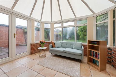 4 bedroom detached house for sale, Framefield Drive, Solihull