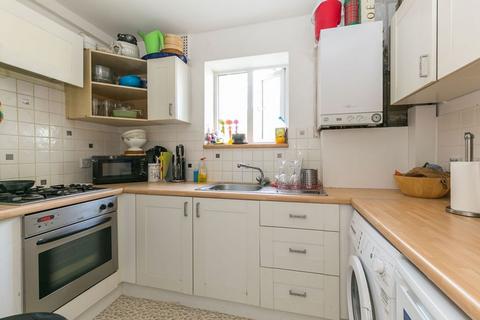 1 bedroom flat to rent, N8