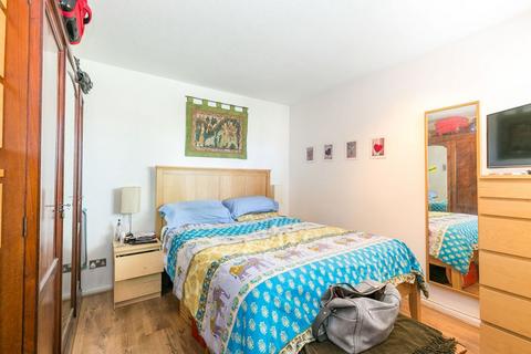 1 bedroom flat to rent, N8