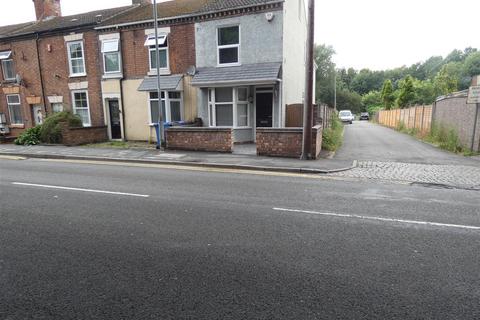 2 bedroom end of terrace house to rent, Newton Road, Burton-On-Trent