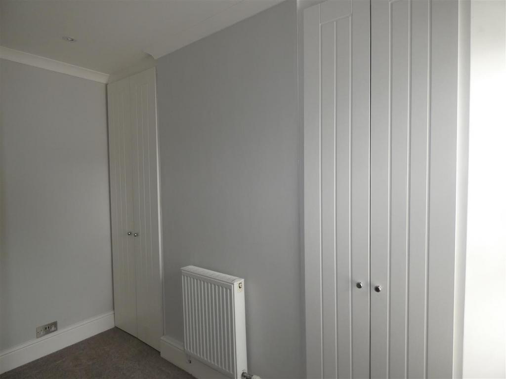 Bedroom 2.JPG