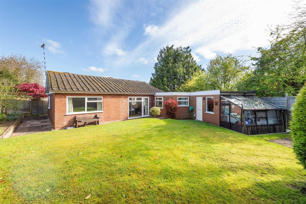 1 Mayfield Drive, Henley in Arden, B95 5 JG 3.jpg