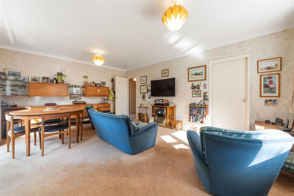1 Mayfield Drive, Henley in Arden, B95 5 JG 5.jpg