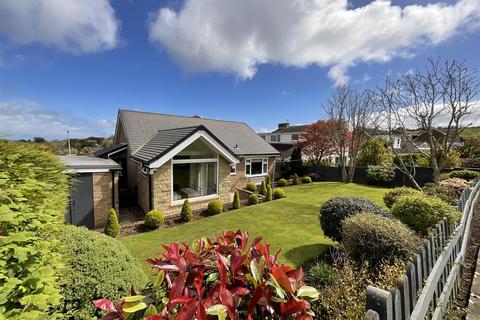 2 bedroom bungalow for sale, Box Hill, Scarborough, YO12 5NG