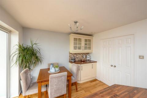 3 bedroom semi-detached house for sale, Wadsworth Drive, Intake, Sheffield