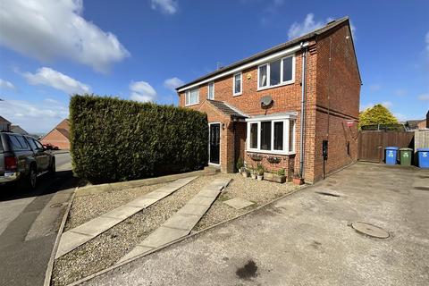 3 bedroom semi-detached house for sale, Harvest Way, Eastfield, Scarborough