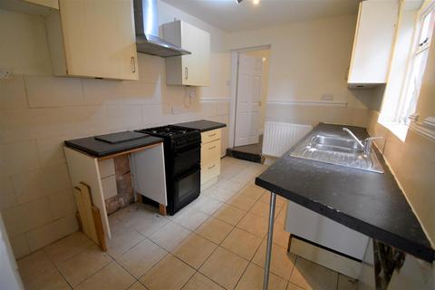 4 bedroom house to rent, Victoria Avenue, Worcester WR5