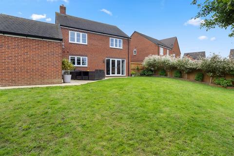 4 bedroom detached house for sale, Kingston Close, Welland, Malvern, WR13 6LZ