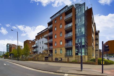2 bedroom flat to rent, 25 Draymans Court, Wards Brewery, Ecclesall Road, Sheffield
