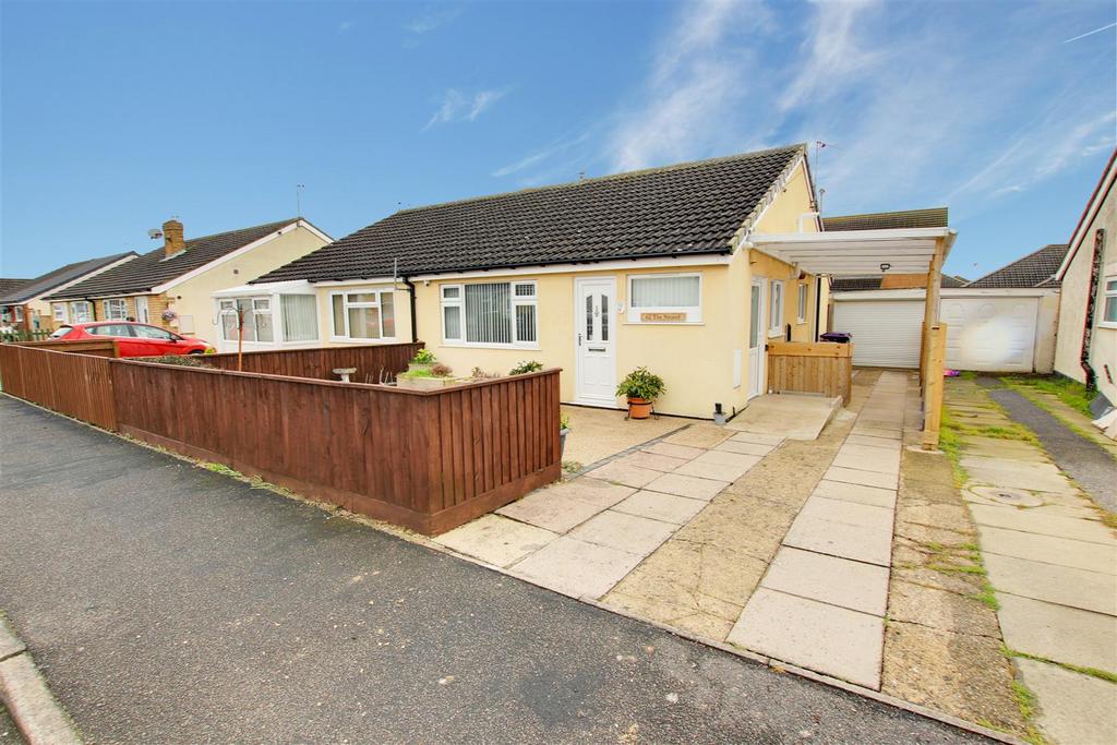The Strand, Mablethorpe LN12 2 bed semidetached bungalow for sale £189,950